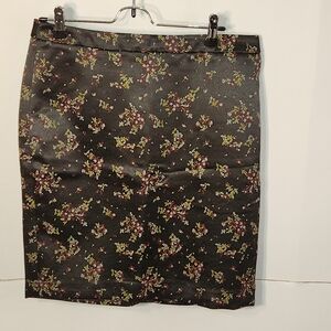LOFT Dark Floral Pencil Skirt
